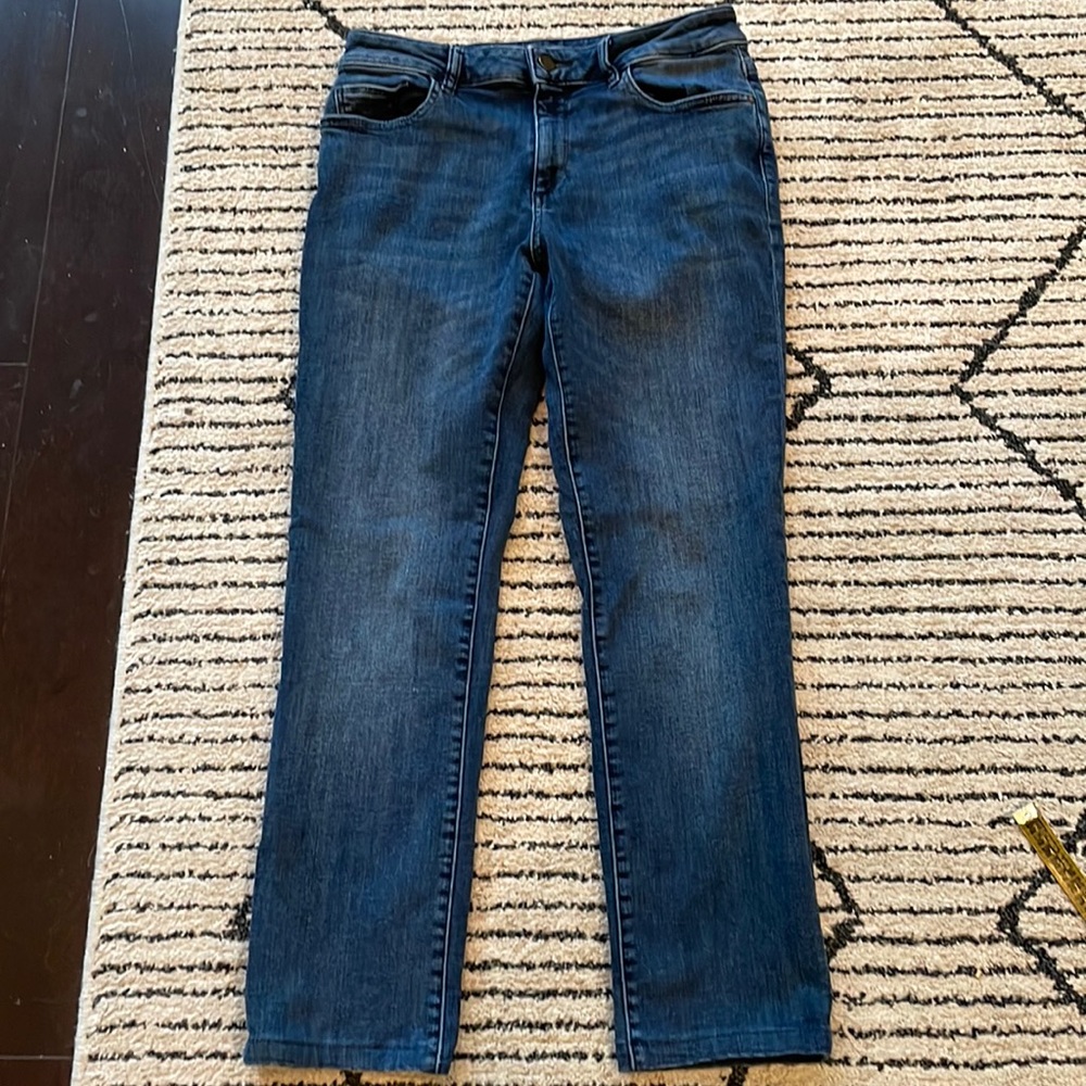 DL1961 mid rise jeans size 27